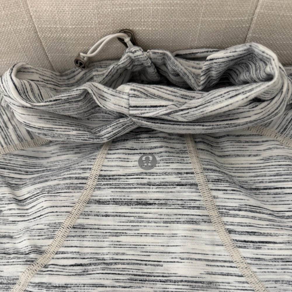 Lululemon Ruffle Hem Define Jacket - Picture 4 of 6